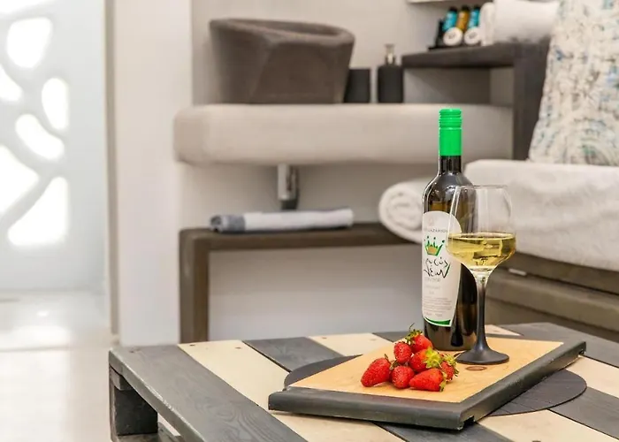 Blue Heart Luxury 3* Naxos City