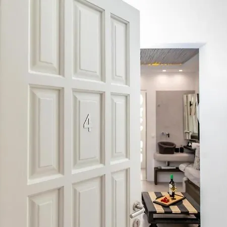 Ξενοδοχείο με διαμερίσματα Blue Heart Luxury 3*