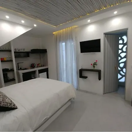 Blue Heart Luxury Apartahotel Naxos City