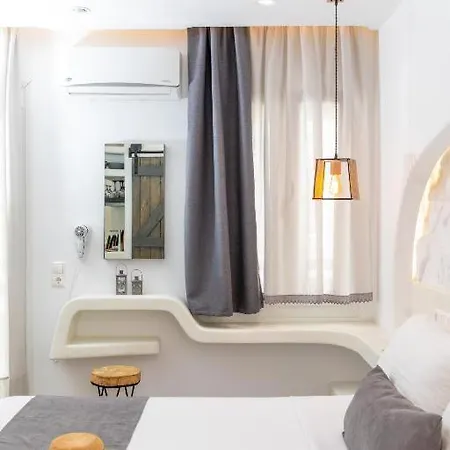 Blue Heart Luxury Naxos City